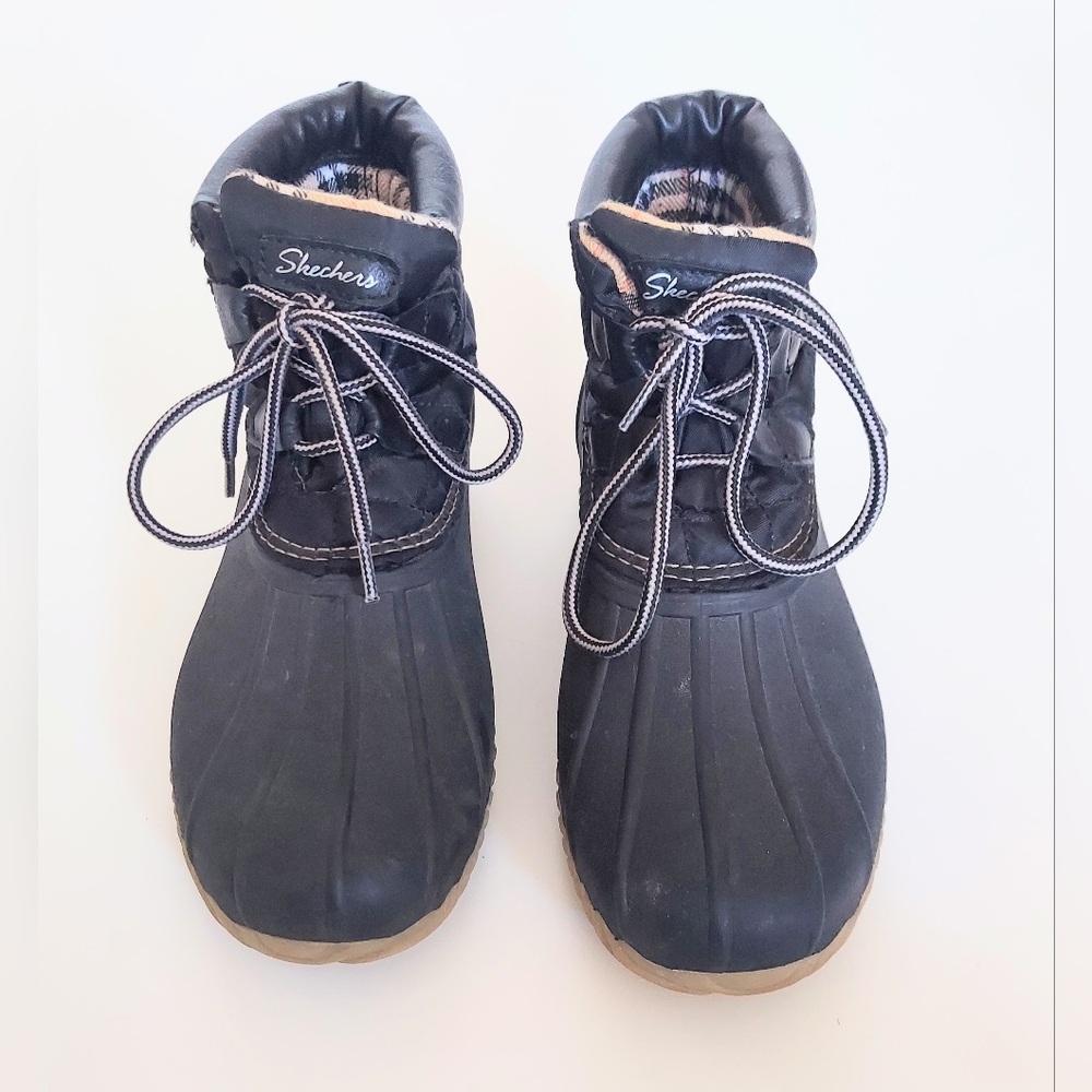Skechers Quilted Lace Up Rain Short Duck Ridge Ankle Boots Size 7 Black